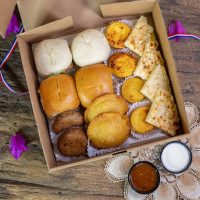 Bocaditos tipicos caja 16und 