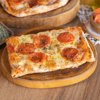 Pizza a la pala pepperoni