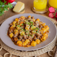 Ñoquis de calabaza con estofado de carne
