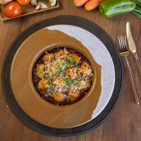 Cappelletti relleno de cordero con ragu