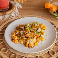 Ñoquis de papa con estofado de pollo